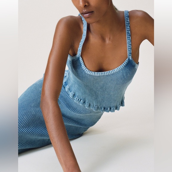 Zara Stretchy Set - Picture 3 of 9